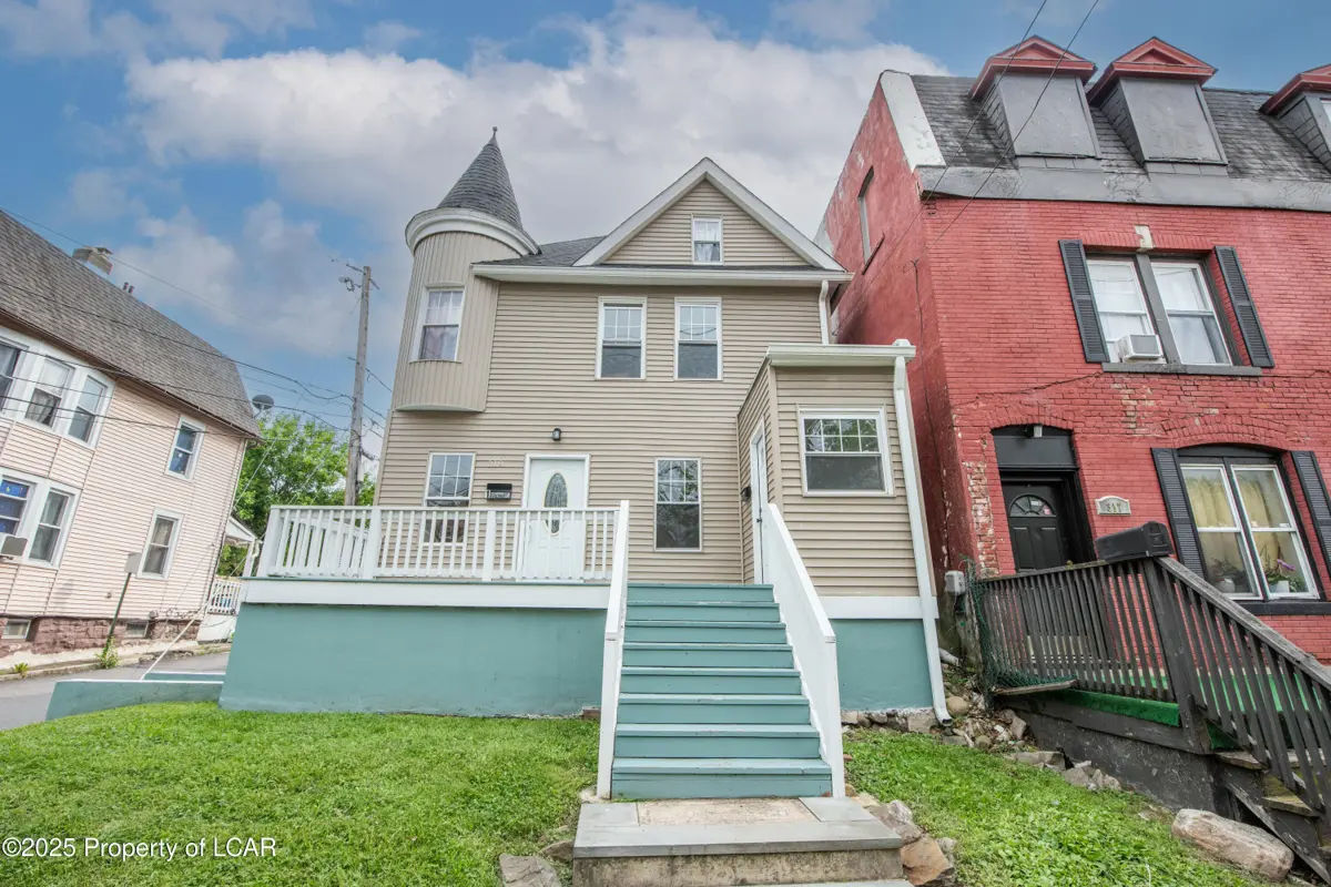 319 E Northampton Street, Wilkes-Barre in Wilkes-Barre