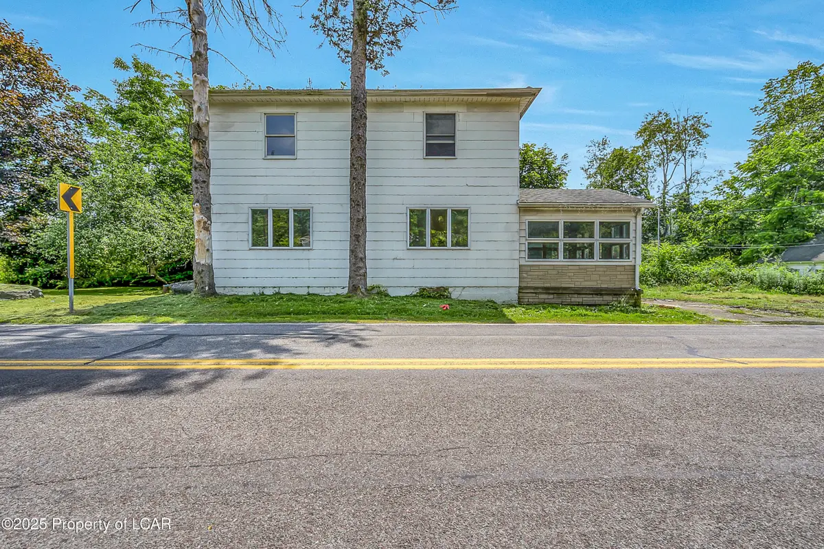 1335 Gravel Pond Road, Clarks Summit in Clarks Summit