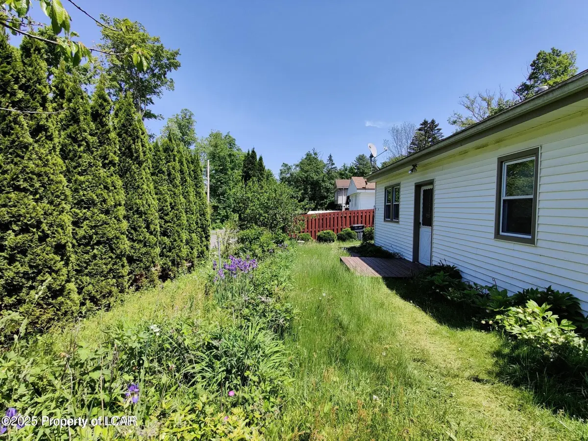 34 Northview Avenue, Harveys Lake in Harveys Lake