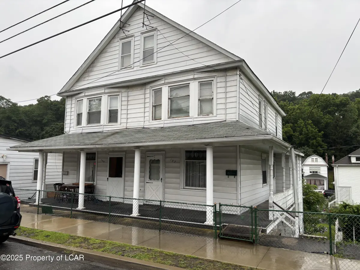 132 W Main Street, Glen Lyon in Glen Lyon