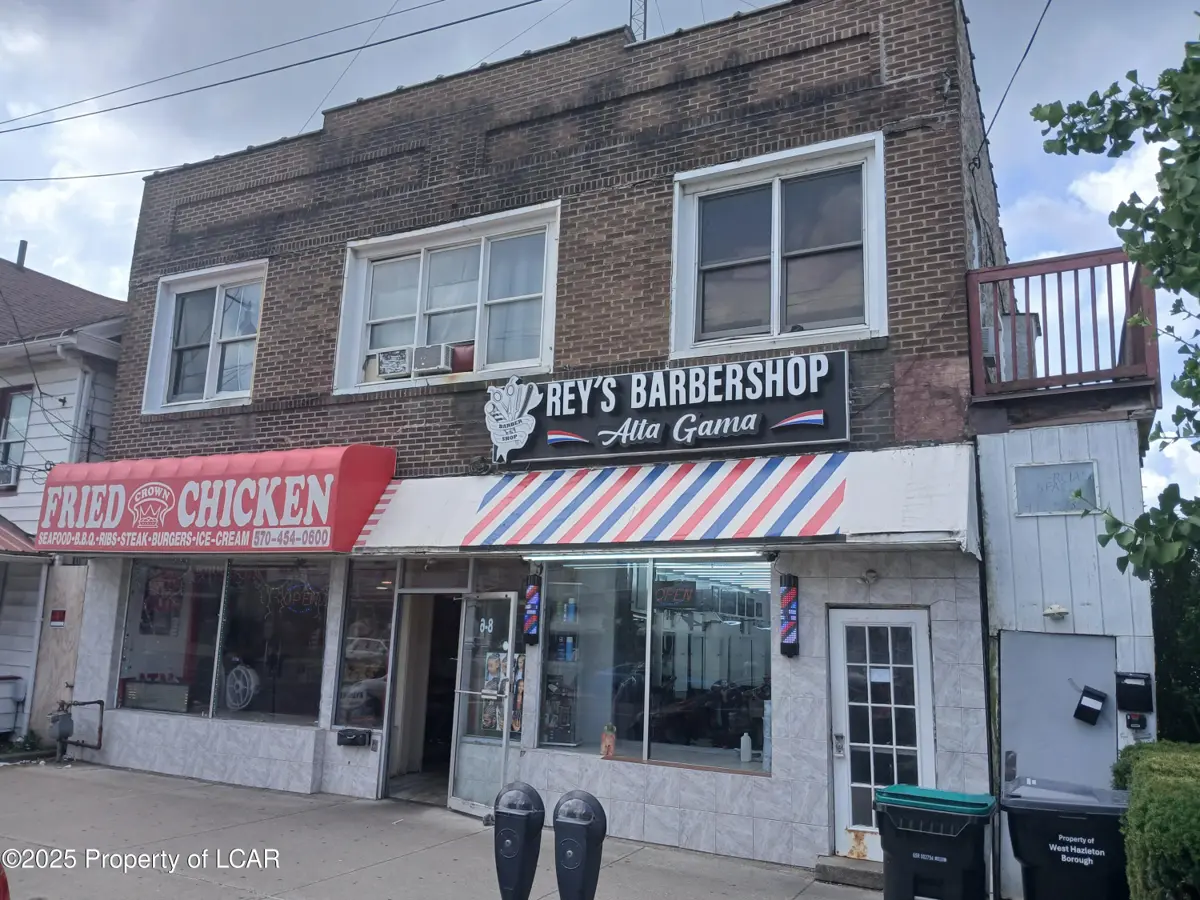 6-8 E Broad Street, West Hazleton in West Hazleton