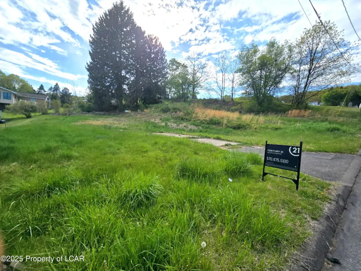 438 Hughes Street, Swoyersville in Swoyersville