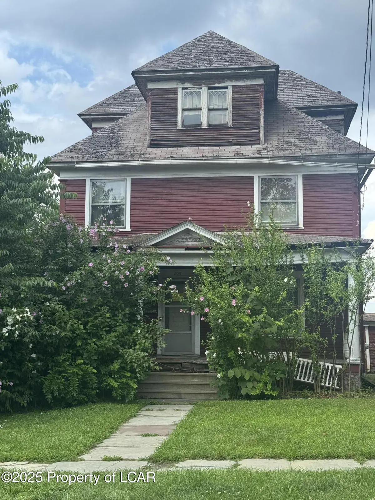 805 Sunset Street, Scranton in Scranton