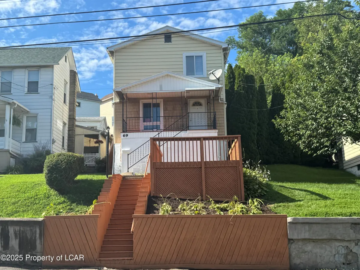69 Plank Street, Pittston in Pittston