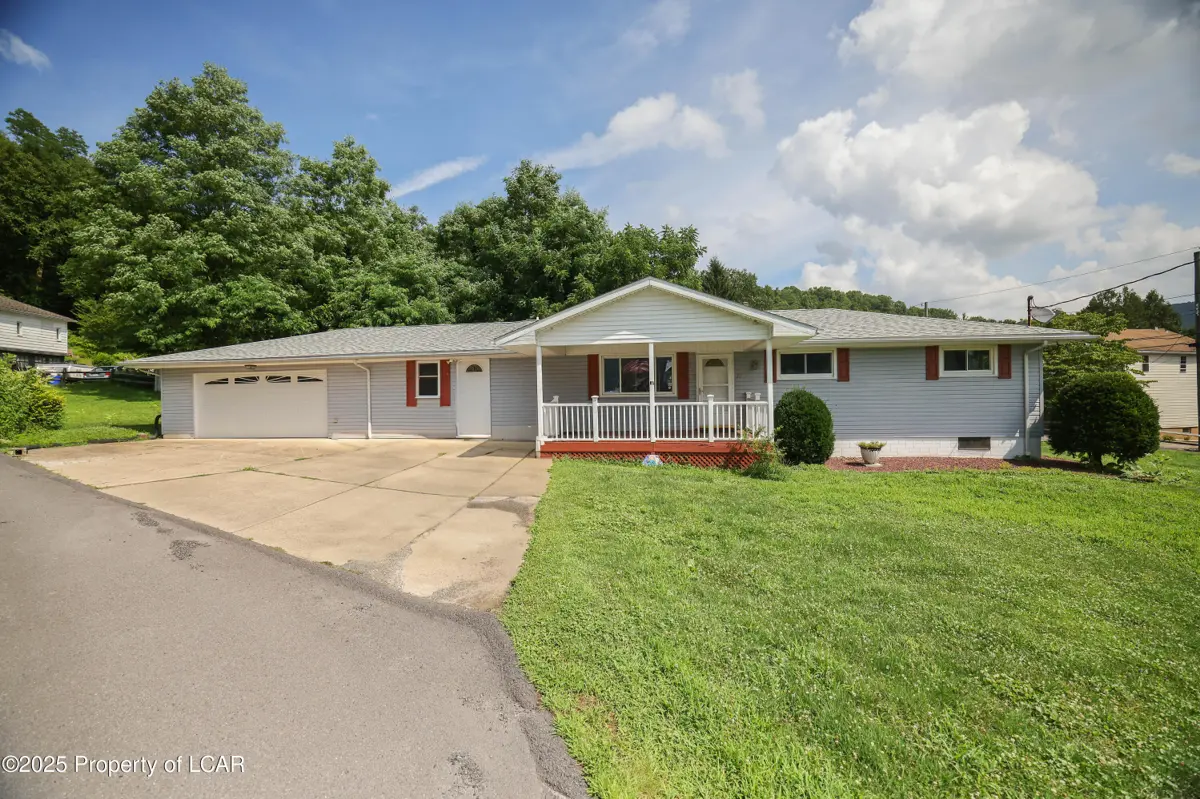 71 Honey Pot Street, Nanticoke in Nanticoke