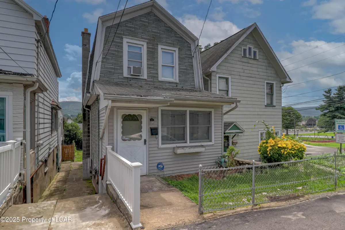 220 Noble Lane, Wilkes-Barre in Wilkes-Barre