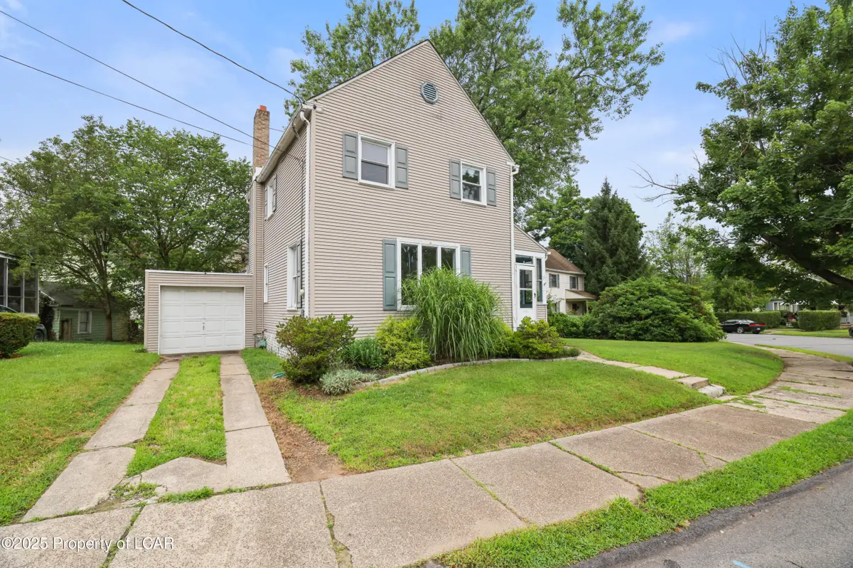 11 Oneida Place, Forty Fort in Forty Fort