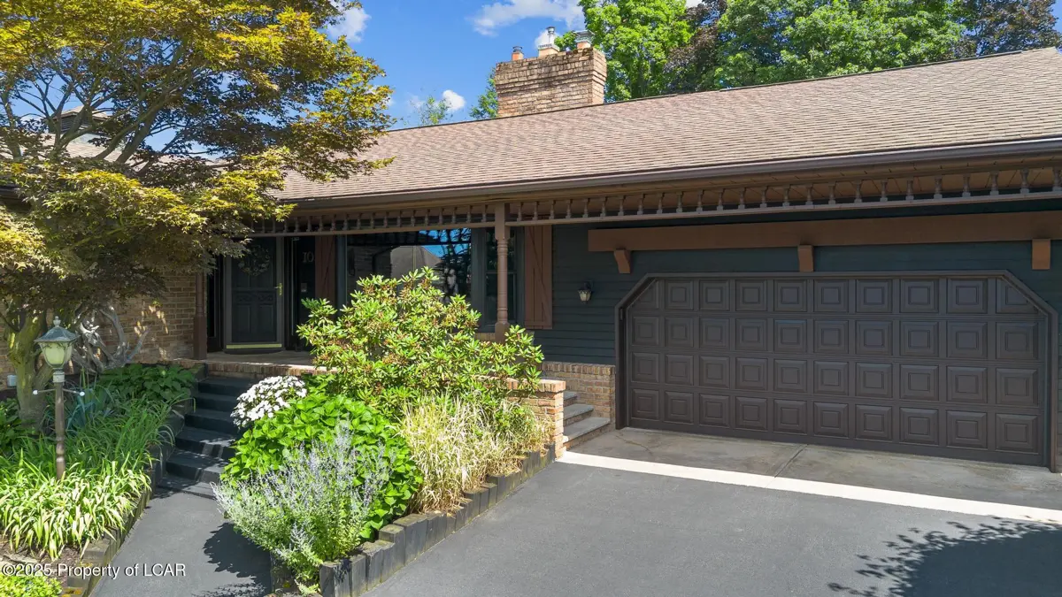 10 Pine Road, Plains in Plains