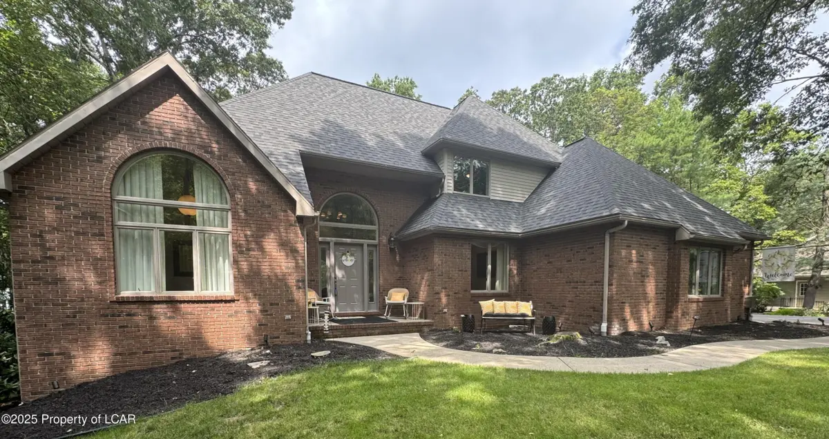 42 Shady Tree Drive, Mountain Top in Mountain Top