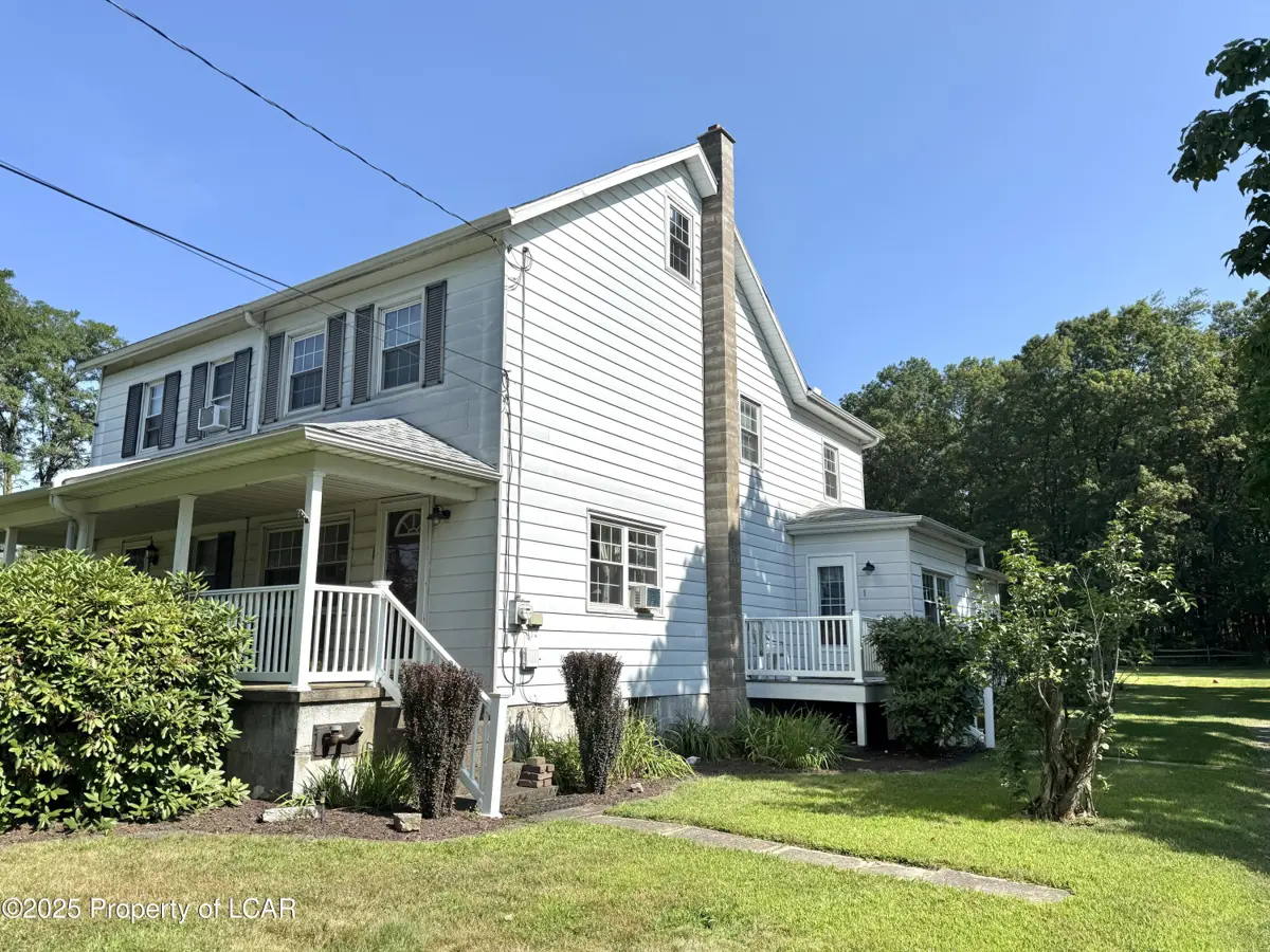 2131 Berwick Street, Beaver Meadows in Beaver Meadows