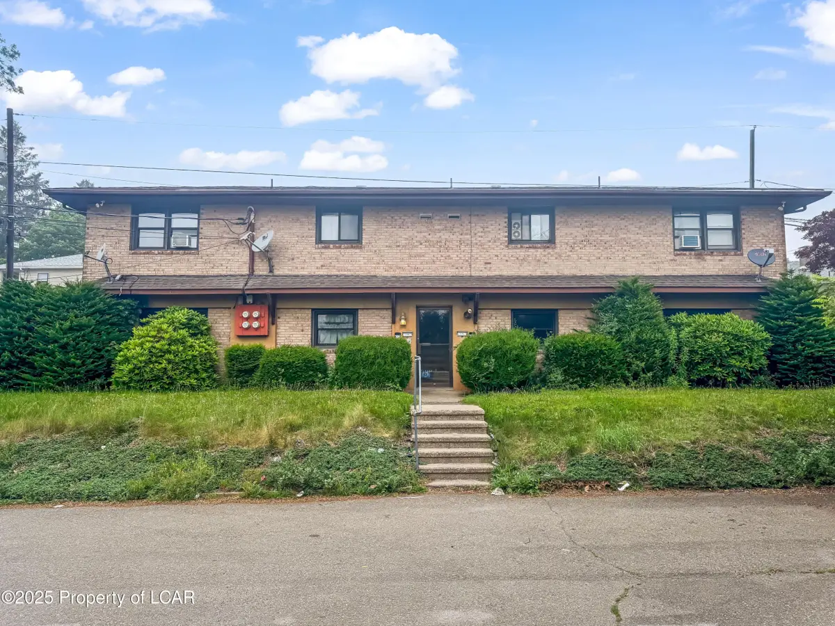 830 E 7th Street, Hazleton in Hazleton