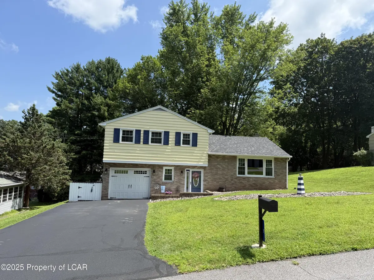 8 Birch Street, Sugarloaf in Sugarloaf