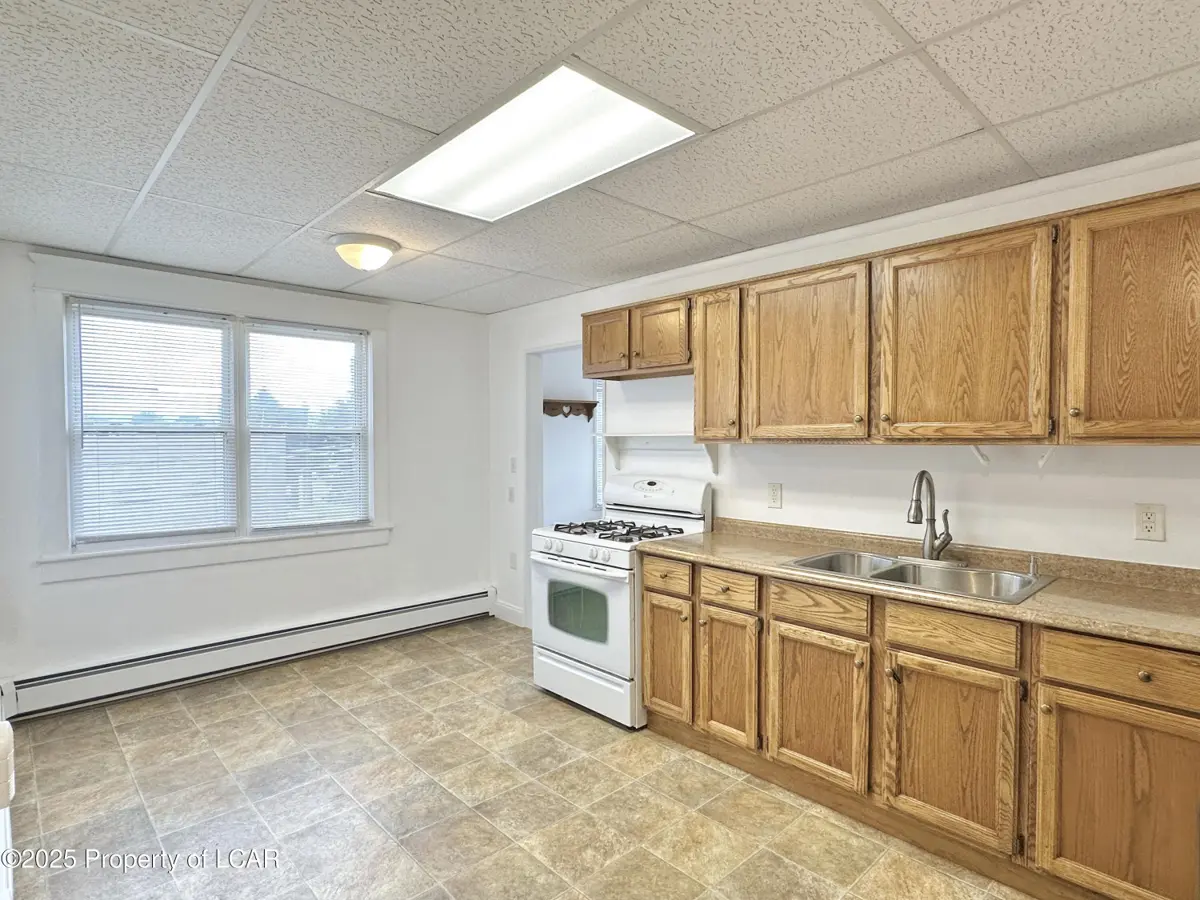 116 Main Street 1/2, Kingston in Kingston