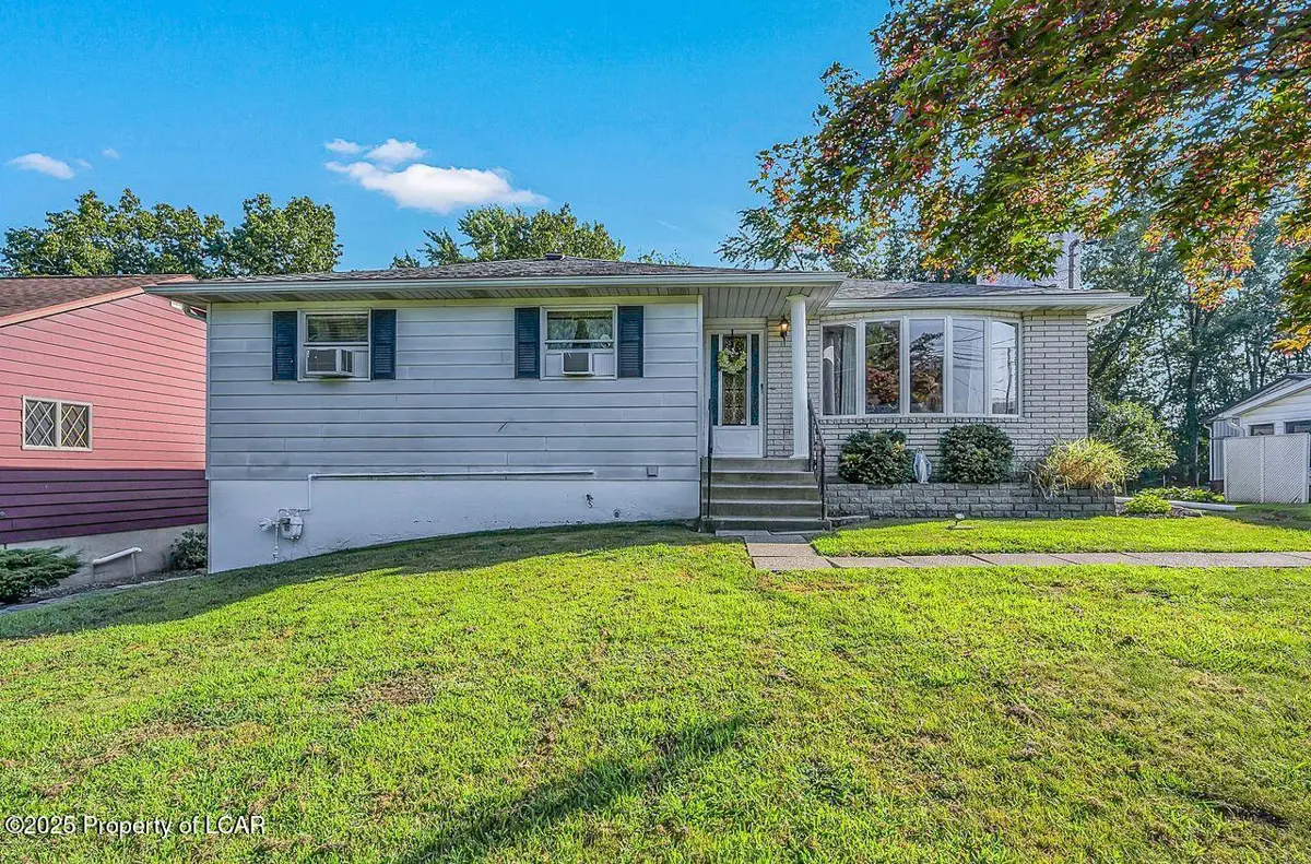 737 Oak Street, Taylor in Taylor