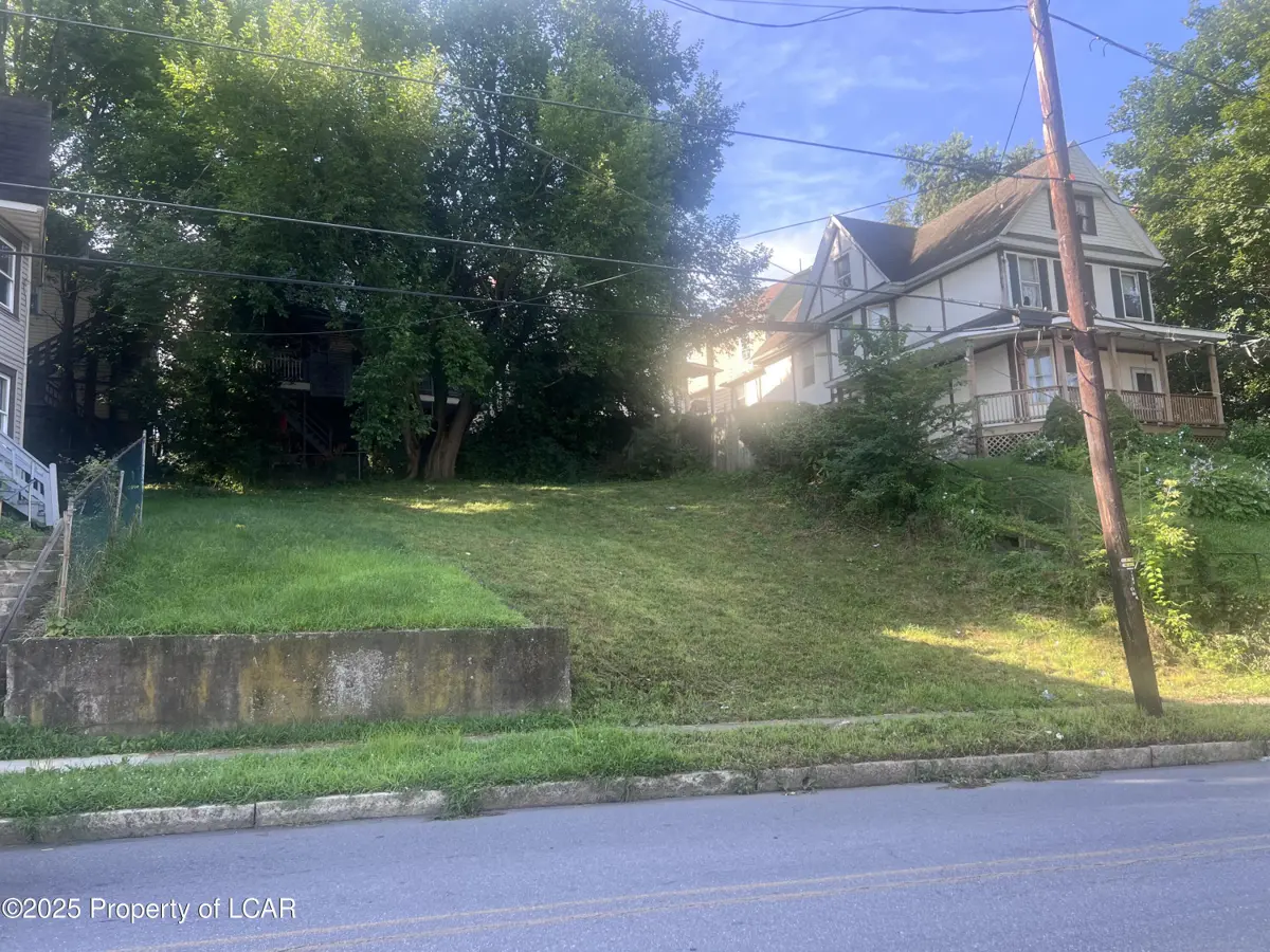 171 scott Street, Wilkes-Barre in Wilkes-Barre