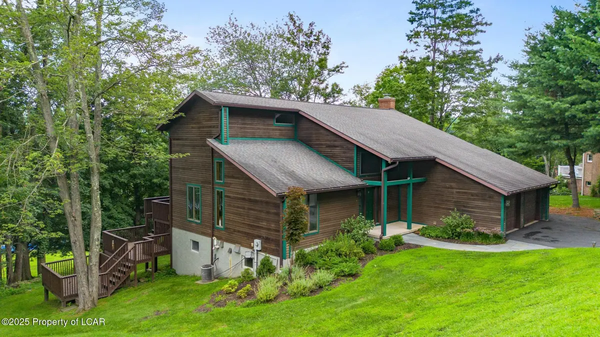114 Highland Avenue, Shavertown in Shavertown