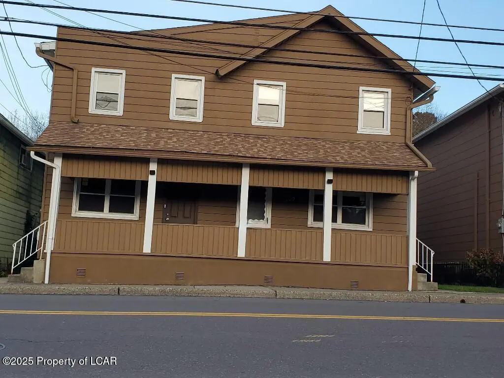 103-105 Robert Street, Nanticoke in Nanticoke