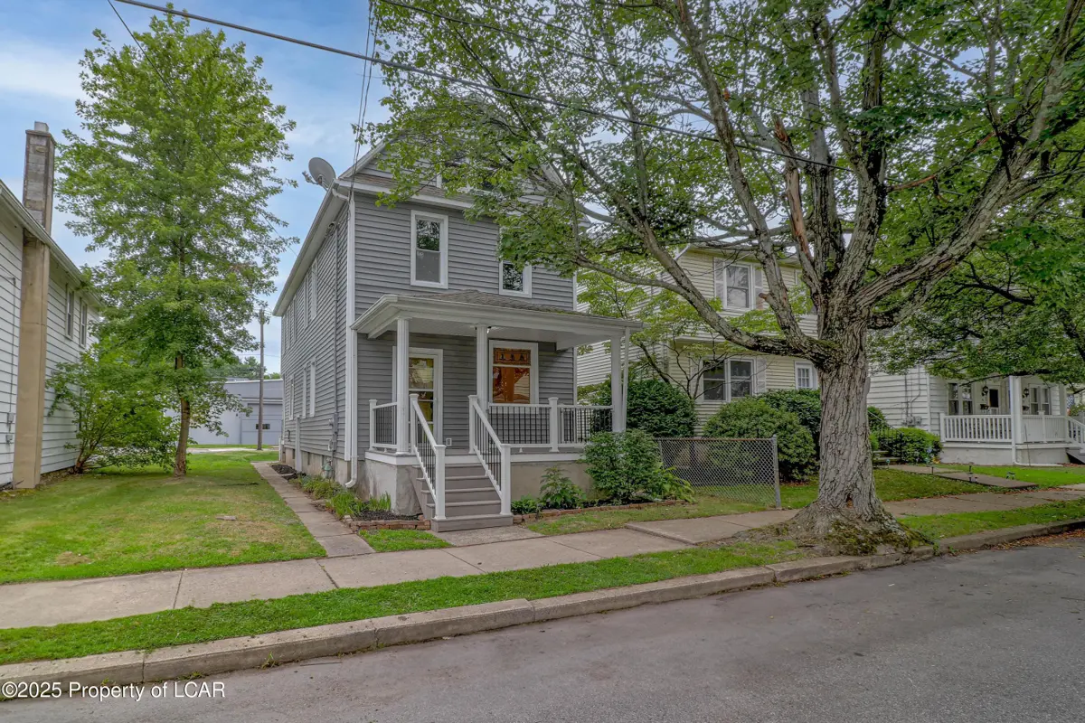 92 W Pettebone Street, Forty Fort in Forty Fort