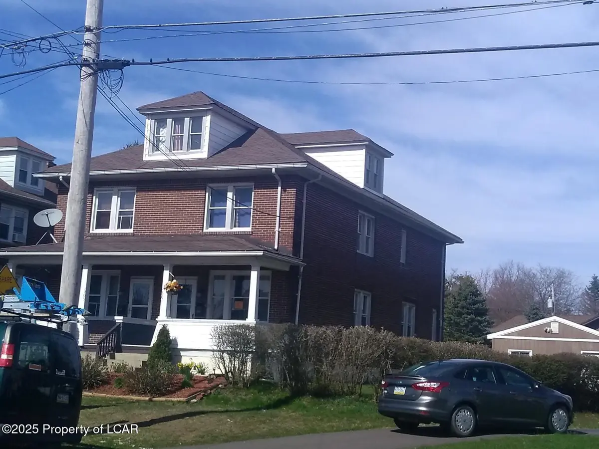 1305 E BROAD Street, Hazleton in Hazleton