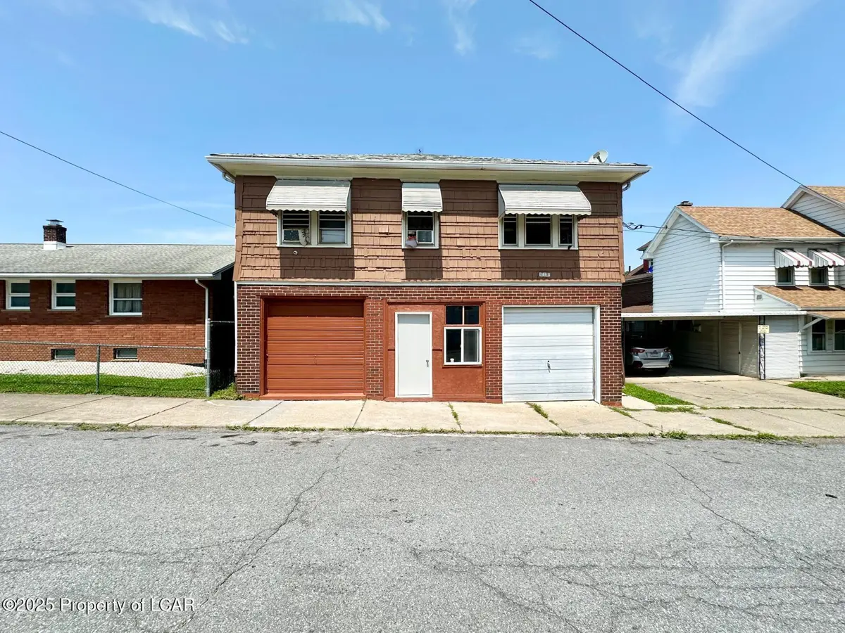 713 W 6th Street, Hazleton in Hazleton