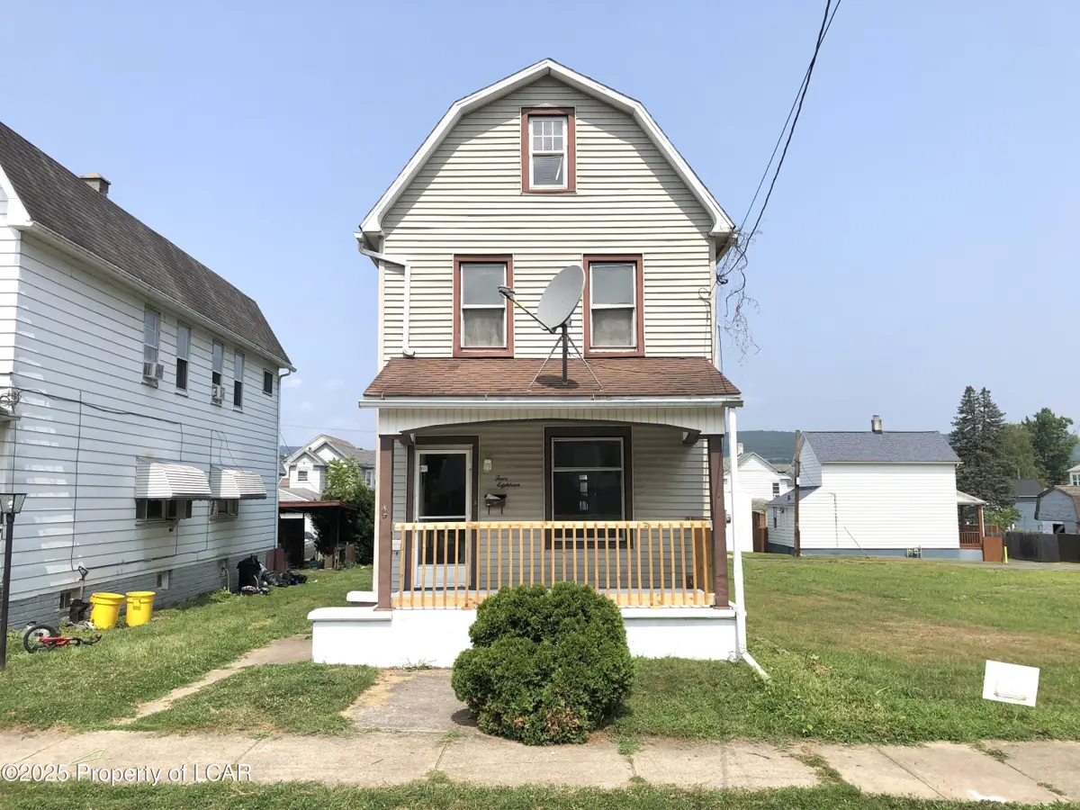 418 E Washington Street, Nanticoke in Nanticoke
