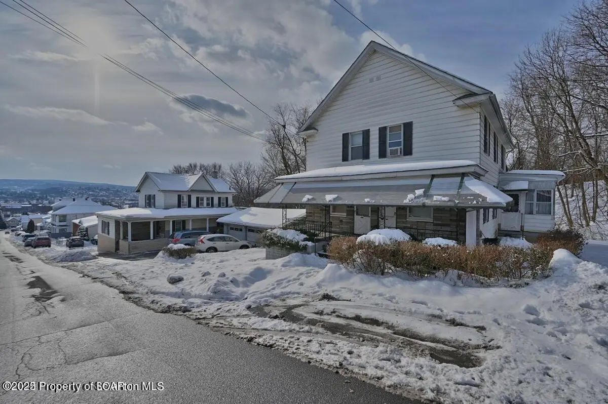 1309 Wood Street, Scranton in Scranton