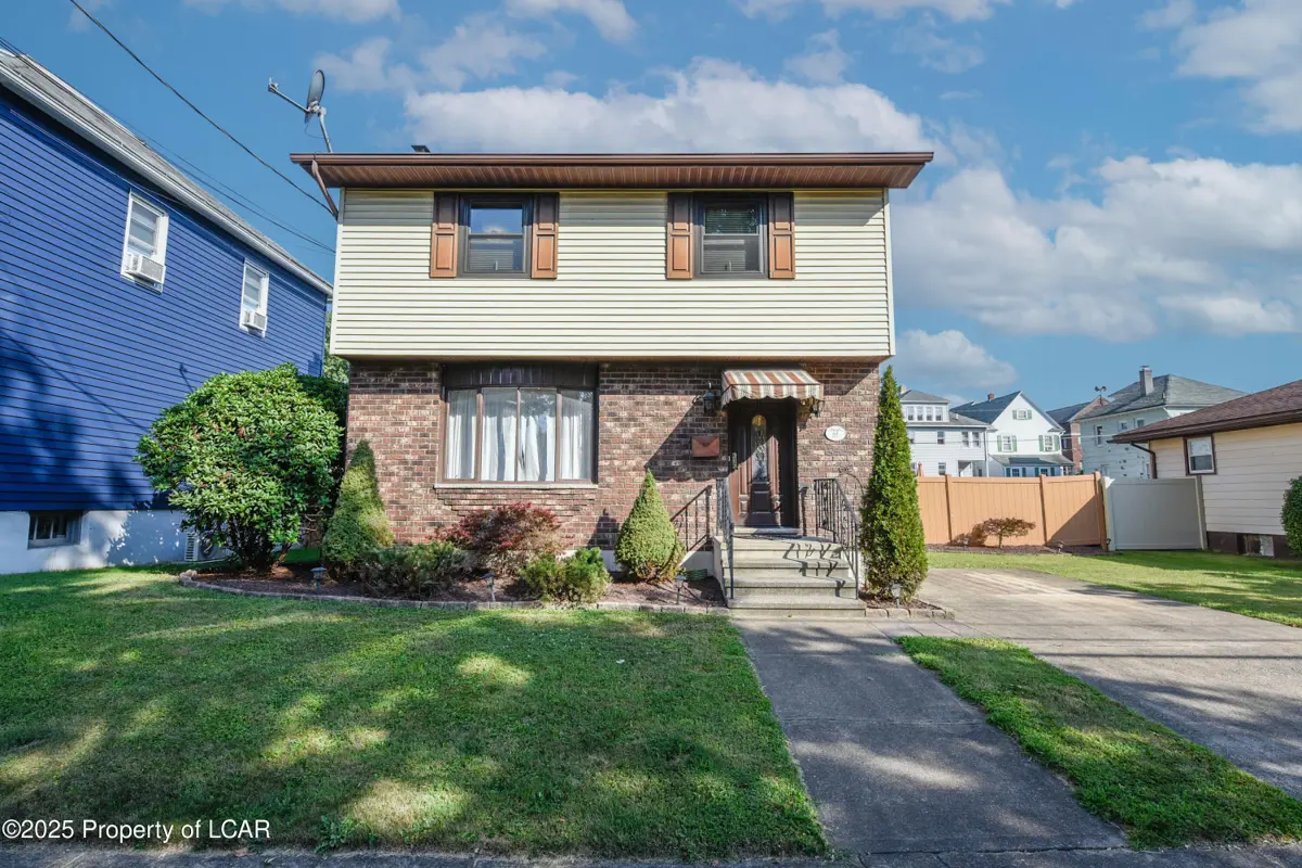 81 S Welles Avenue, Kingston in Kingston