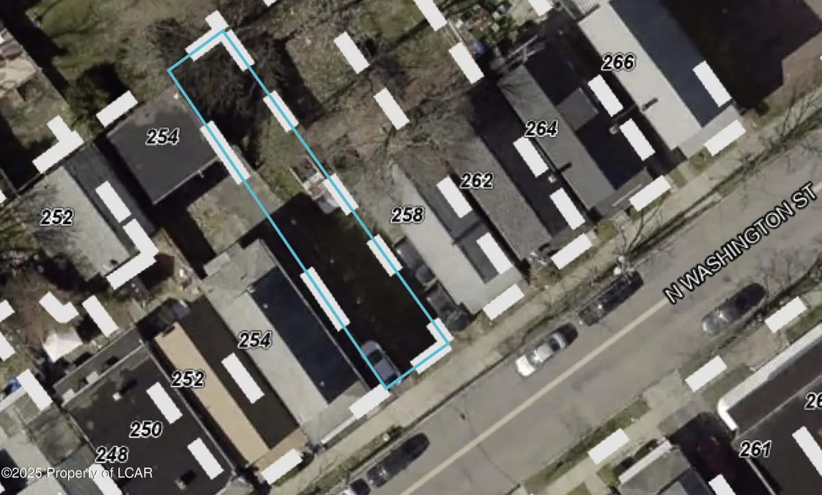 256 N Washington Street, Wilkes-Barre in Wilkes-Barre