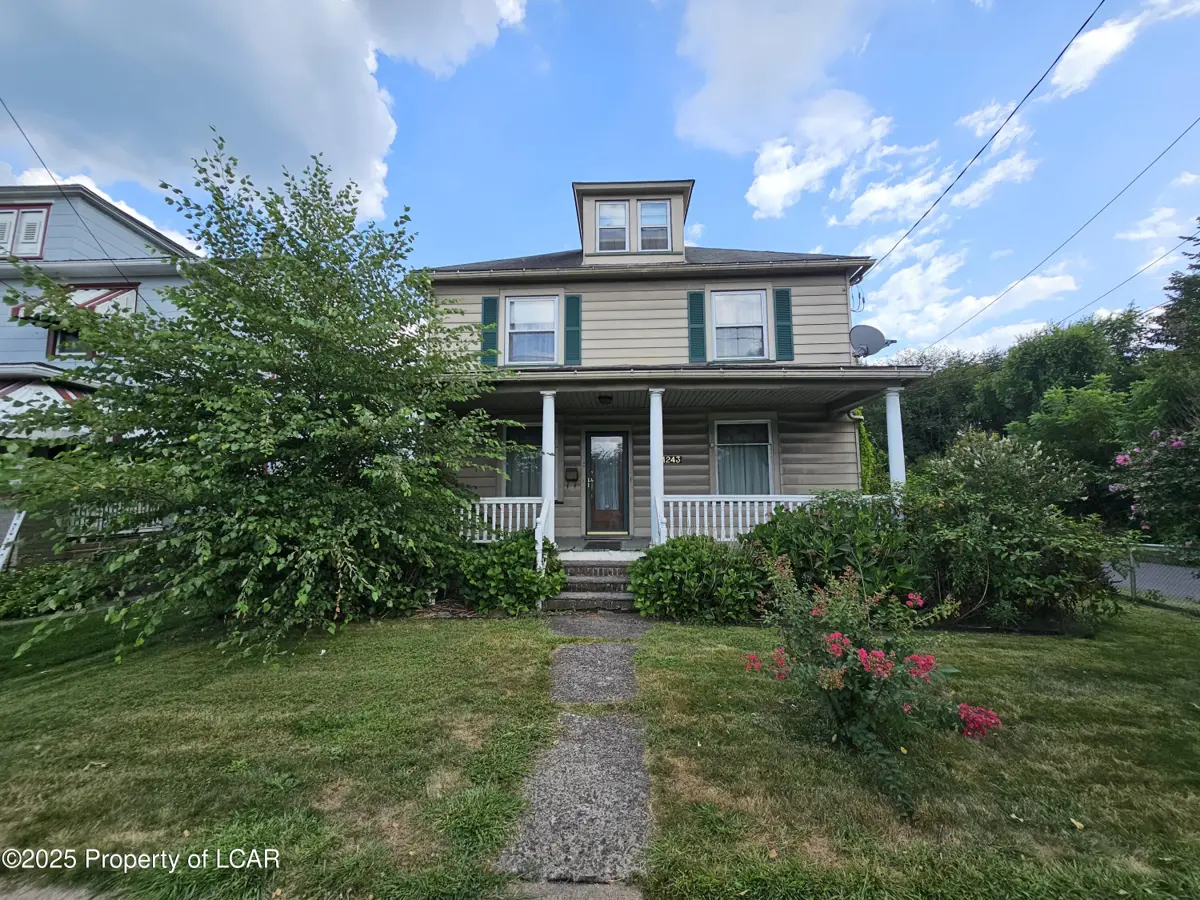 1243 N Washington Street, Wilkes-Barre in Wilkes-Barre