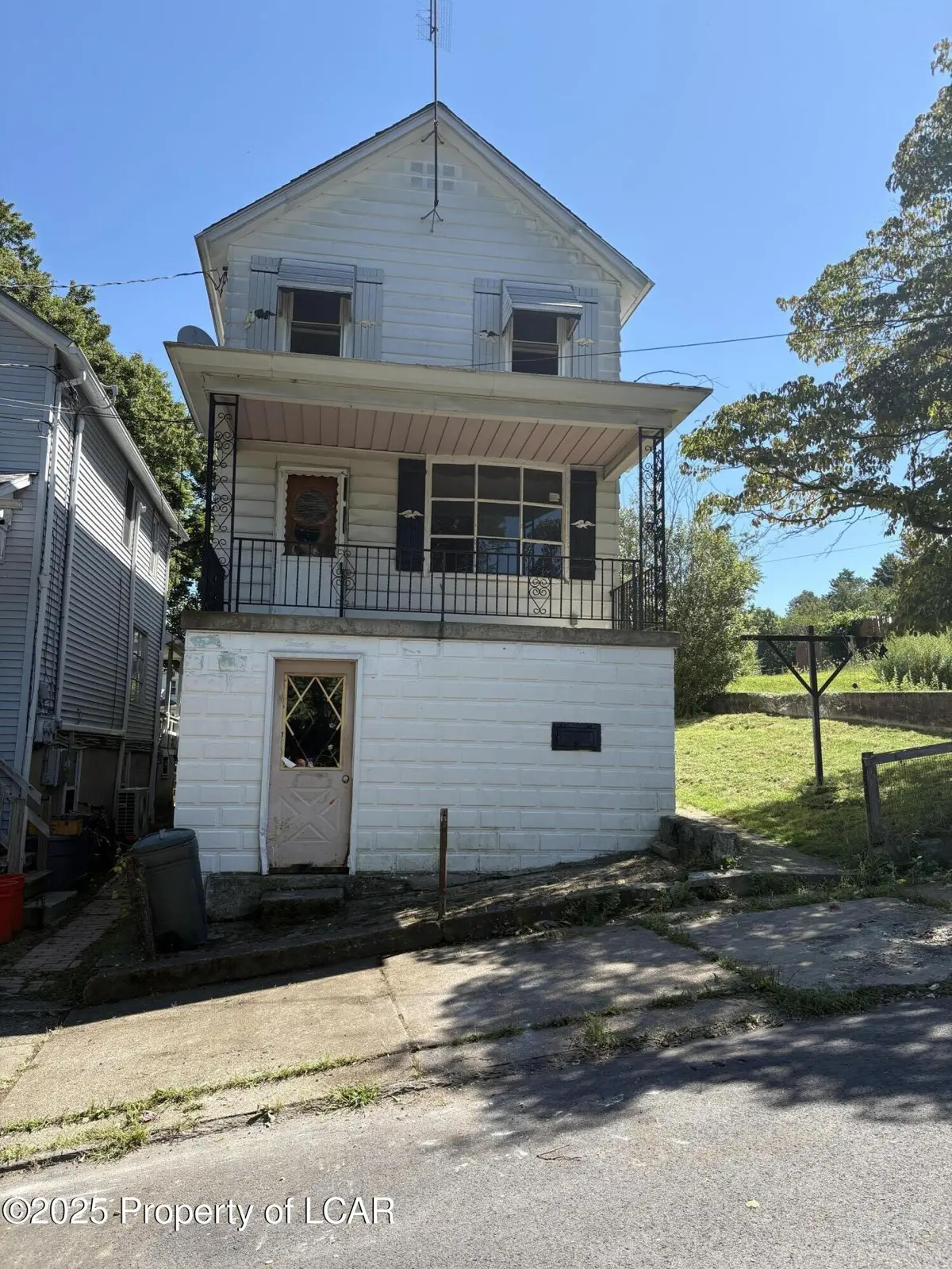 24 Rock Street, Glen Lyon in Glen Lyon