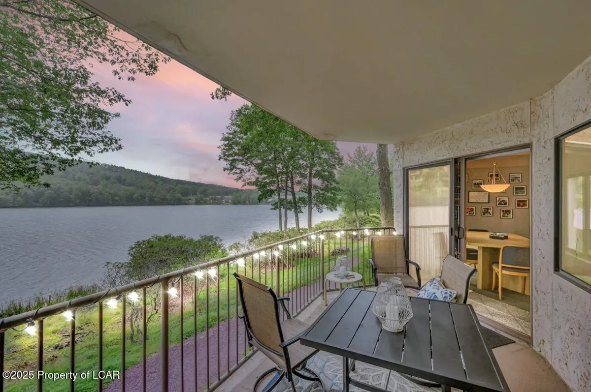 202 59 Midlake, Lake Harmony in Lake Harmony