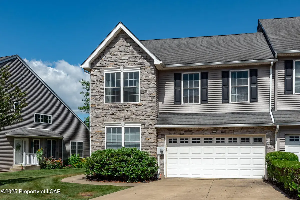 27 Marina Drive, Harveys Lake in Harveys Lake