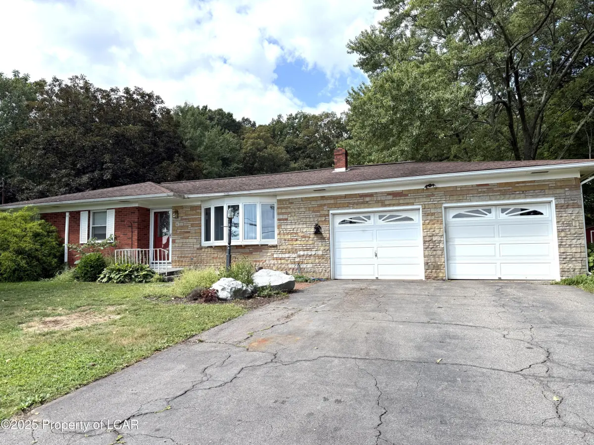 16 Mill Hill Road, Sugarloaf in Sugarloaf