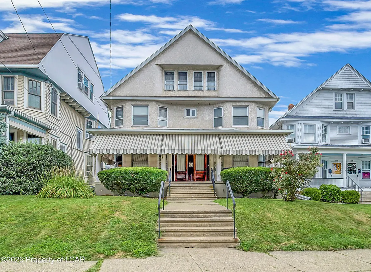 631 N Main Avenue, Scranton in Scranton