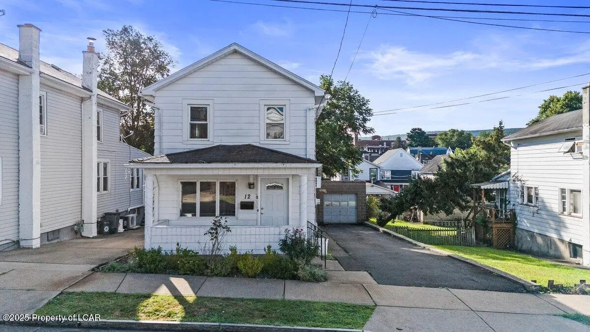 12 Brown Street, Wilkes-Barre in Wilkes-Barre