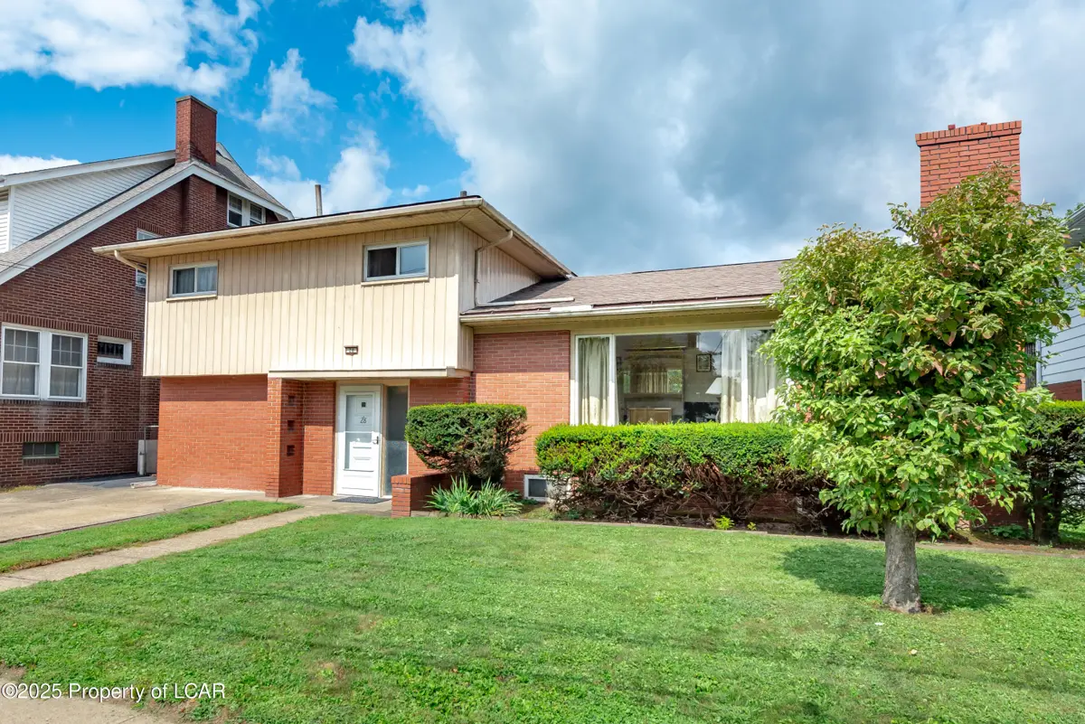 28 N Landon Avenue, Kingston in Kingston
