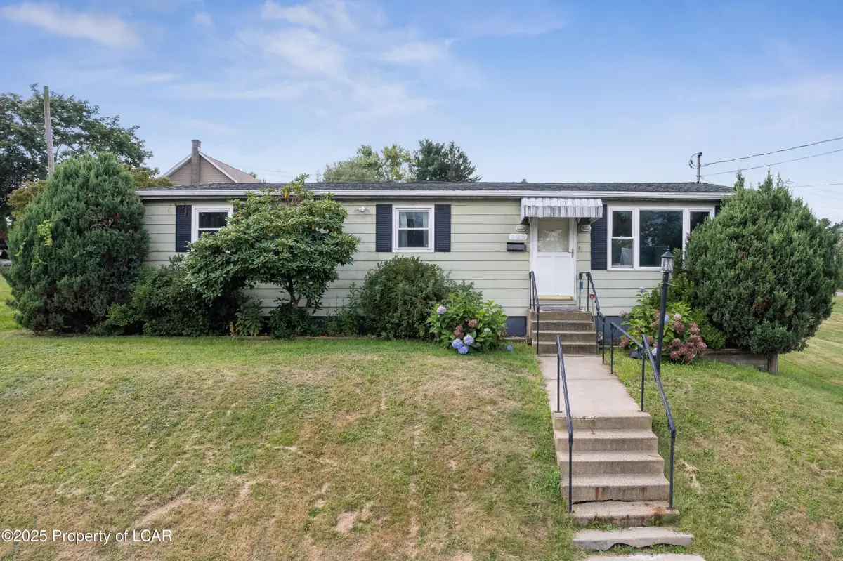 125 Lewis Street, Pittston in Pittston