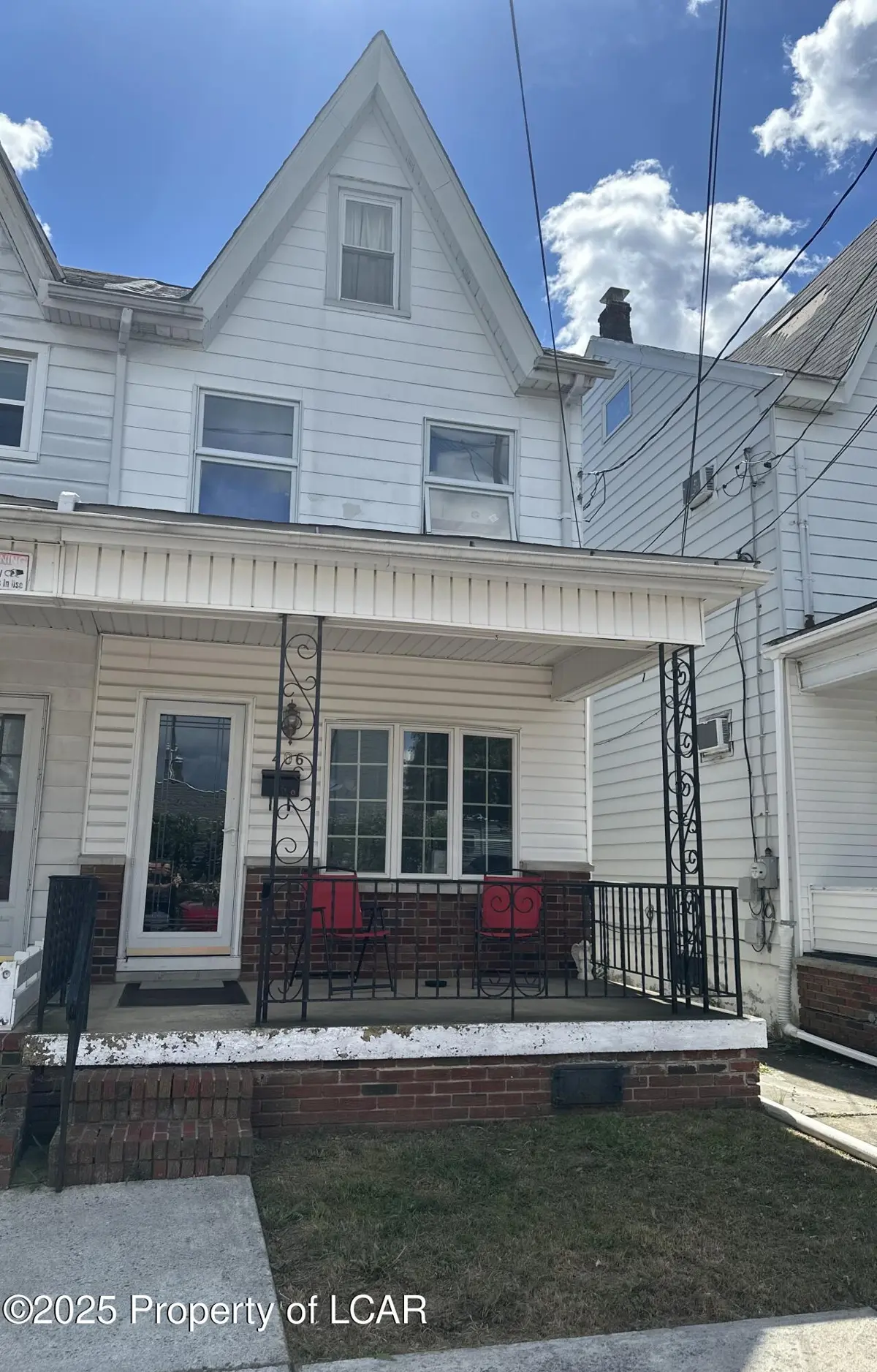 406 W Chestnut Street, Frackville in Frackville