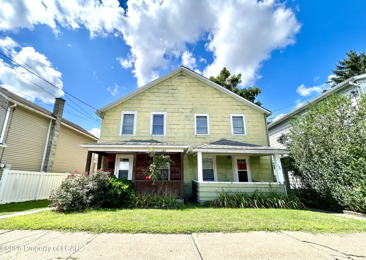 132-134 Penn Avenue, Exeter in Exeter