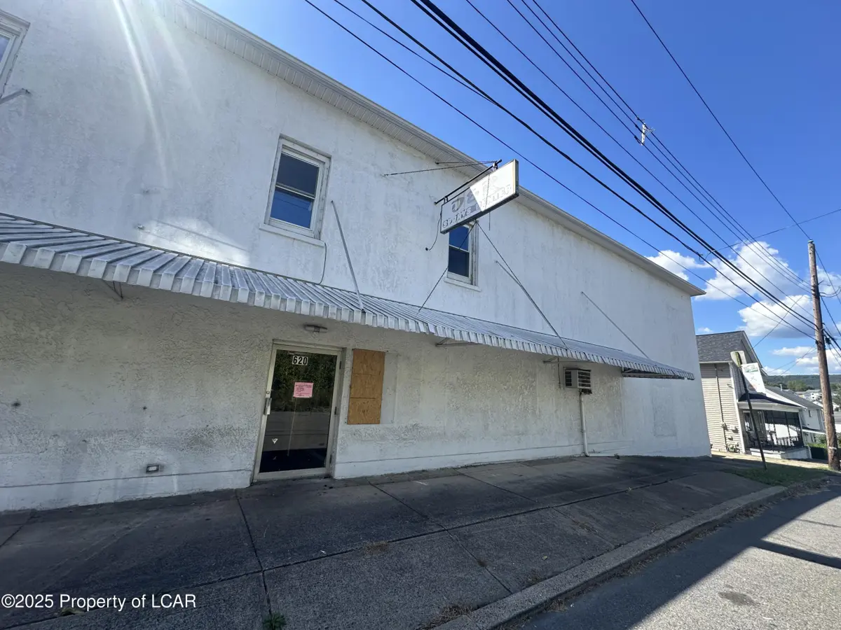 200 W Union Street, Nanticoke in Nanticoke