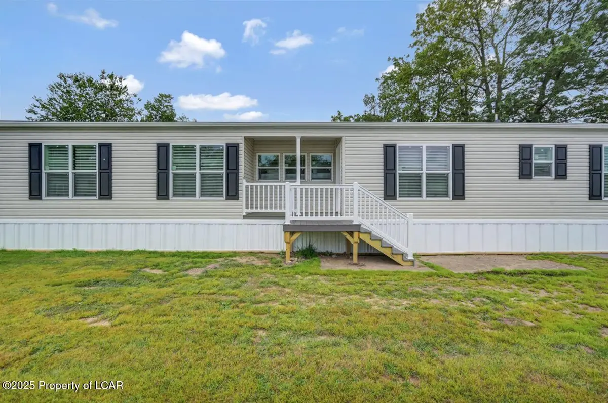 209 Tracy Lane, Drums - 2 bed - 2 bath - 1,011 SF