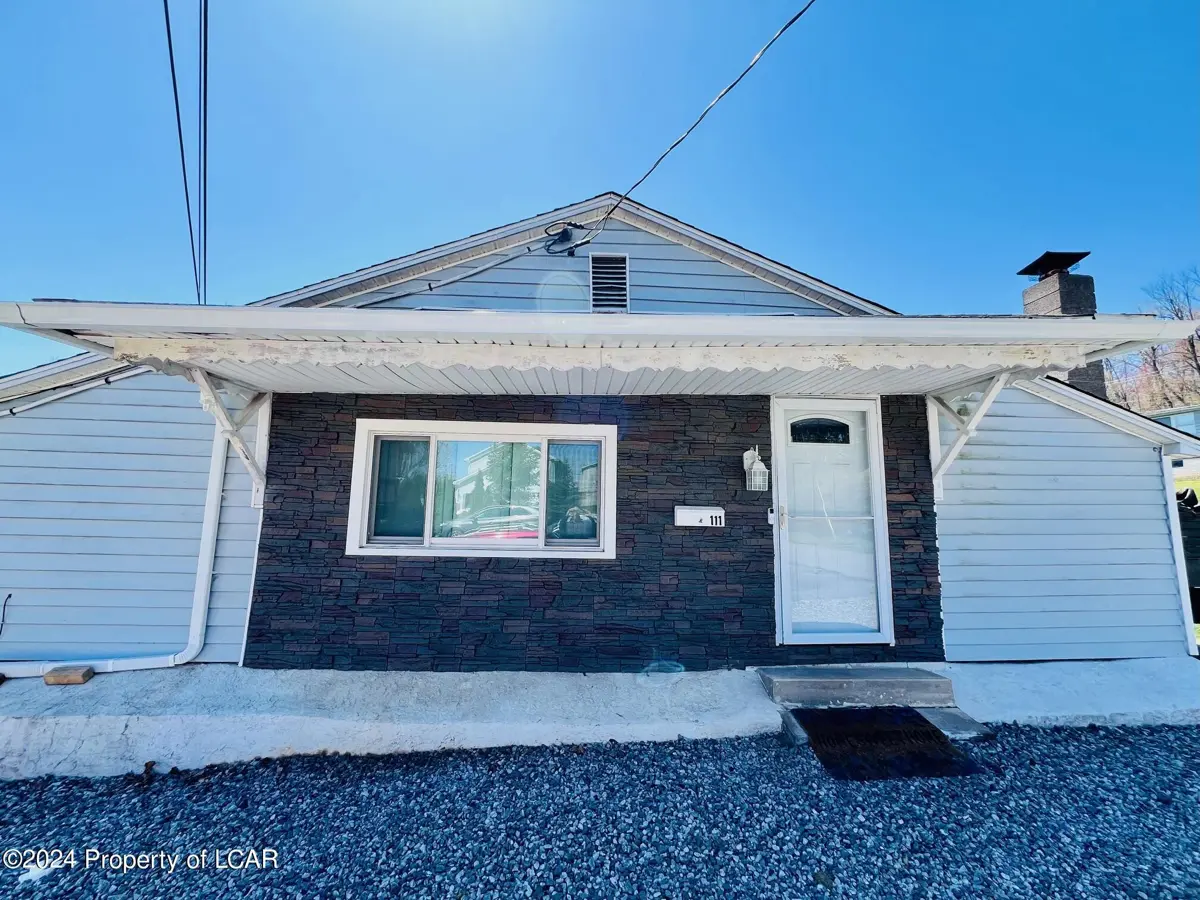 111 White Street, Duryea in Duryea