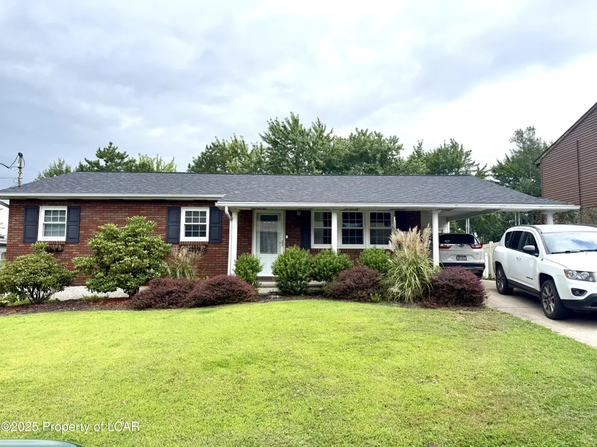 49 Highland Drive