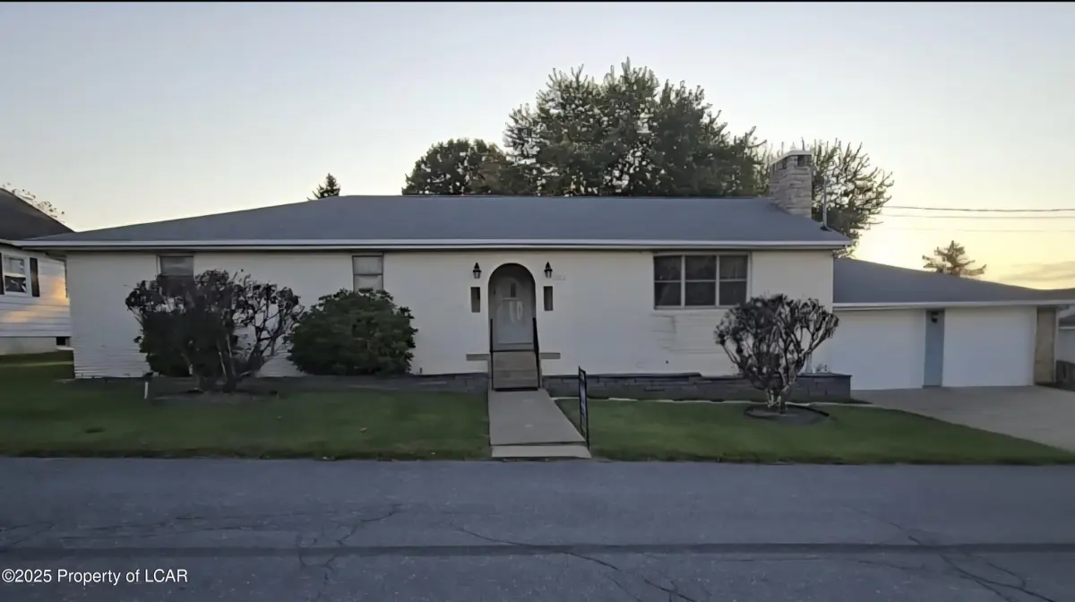 1092 N James Street, Hazle Township in Hazle Township