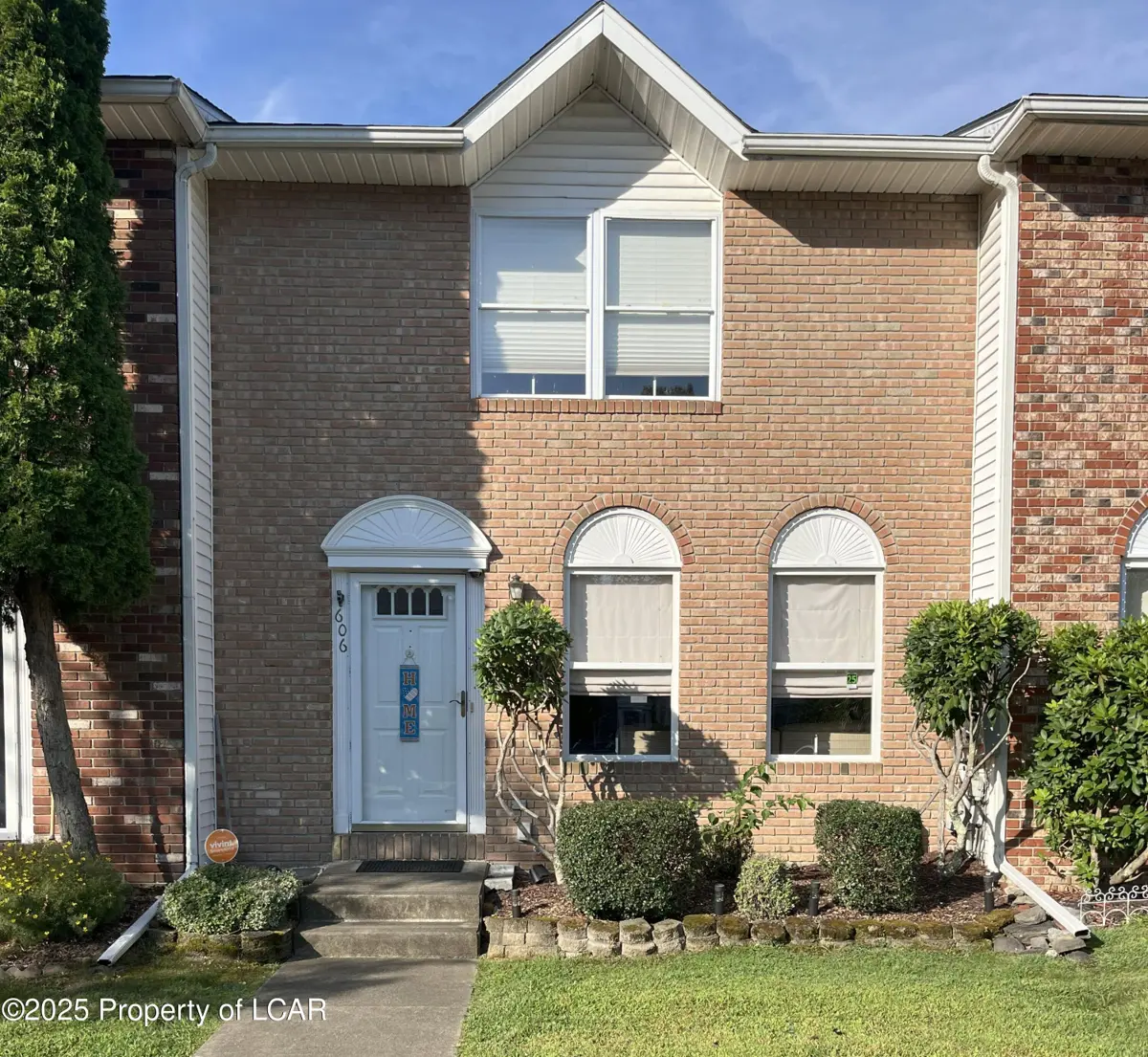 606 Lily Court, Exeter in Exeter