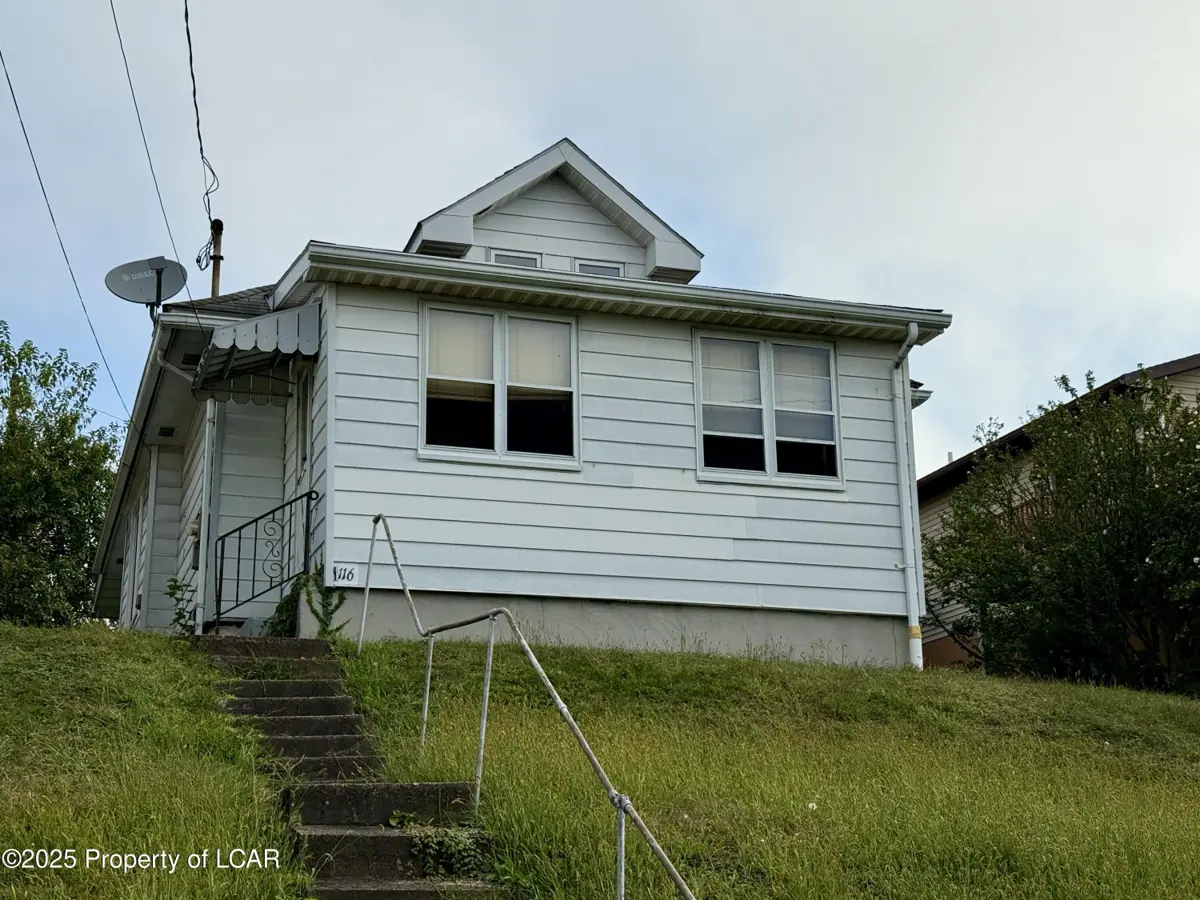 1116 Ashley Street, Hanover Township in Hanover Township