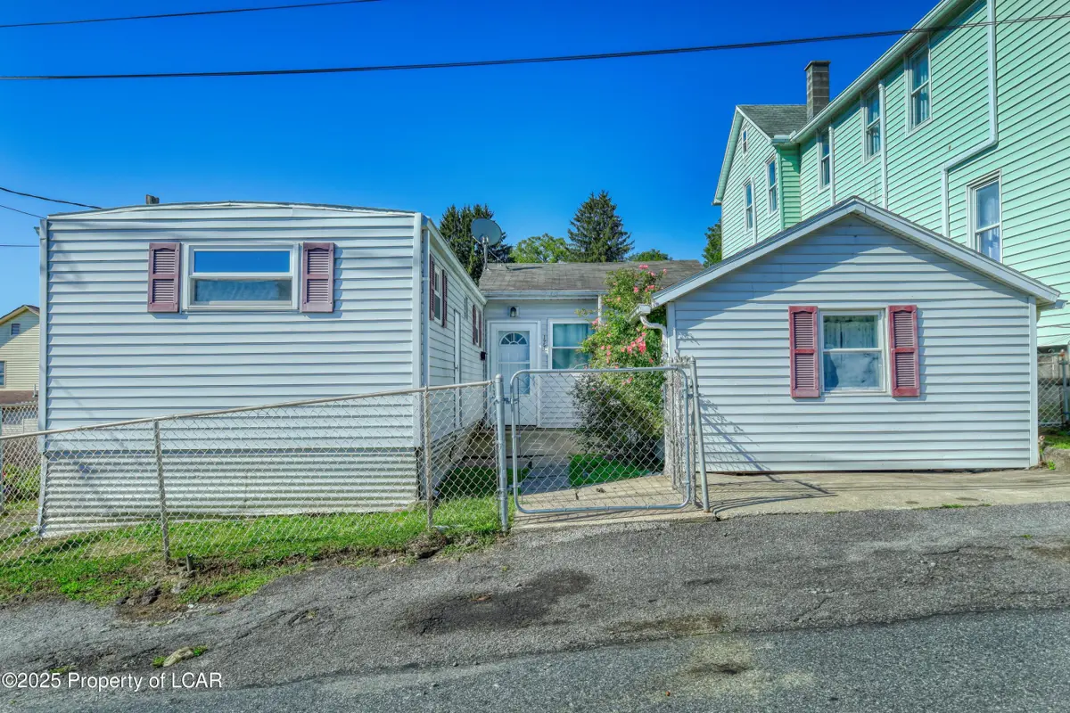 177 Barnes Street, Plymouth in Plymouth