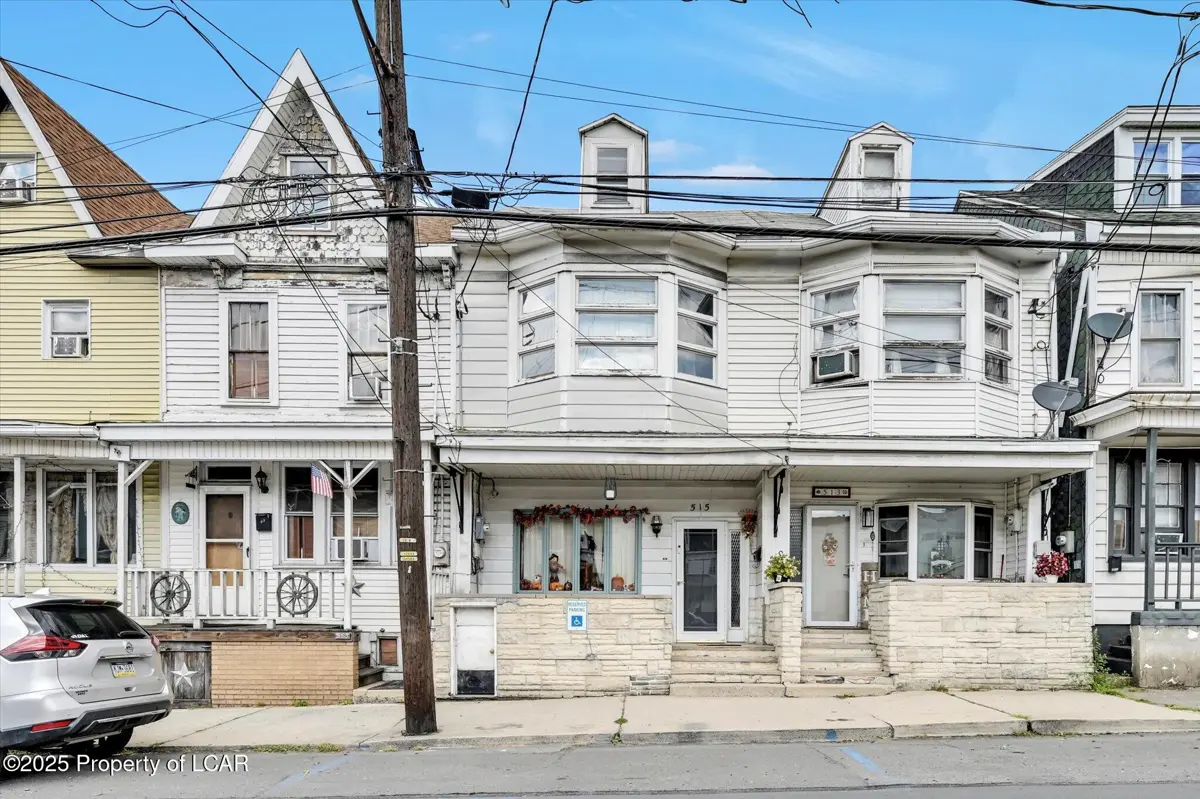 515 W Centre Street, Shenandoah in Shenandoah