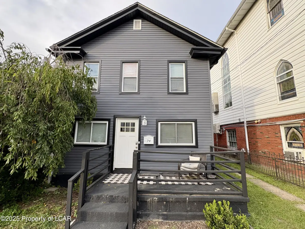 24 Oliver Street, Wilkes-Barre in Wilkes-Barre
