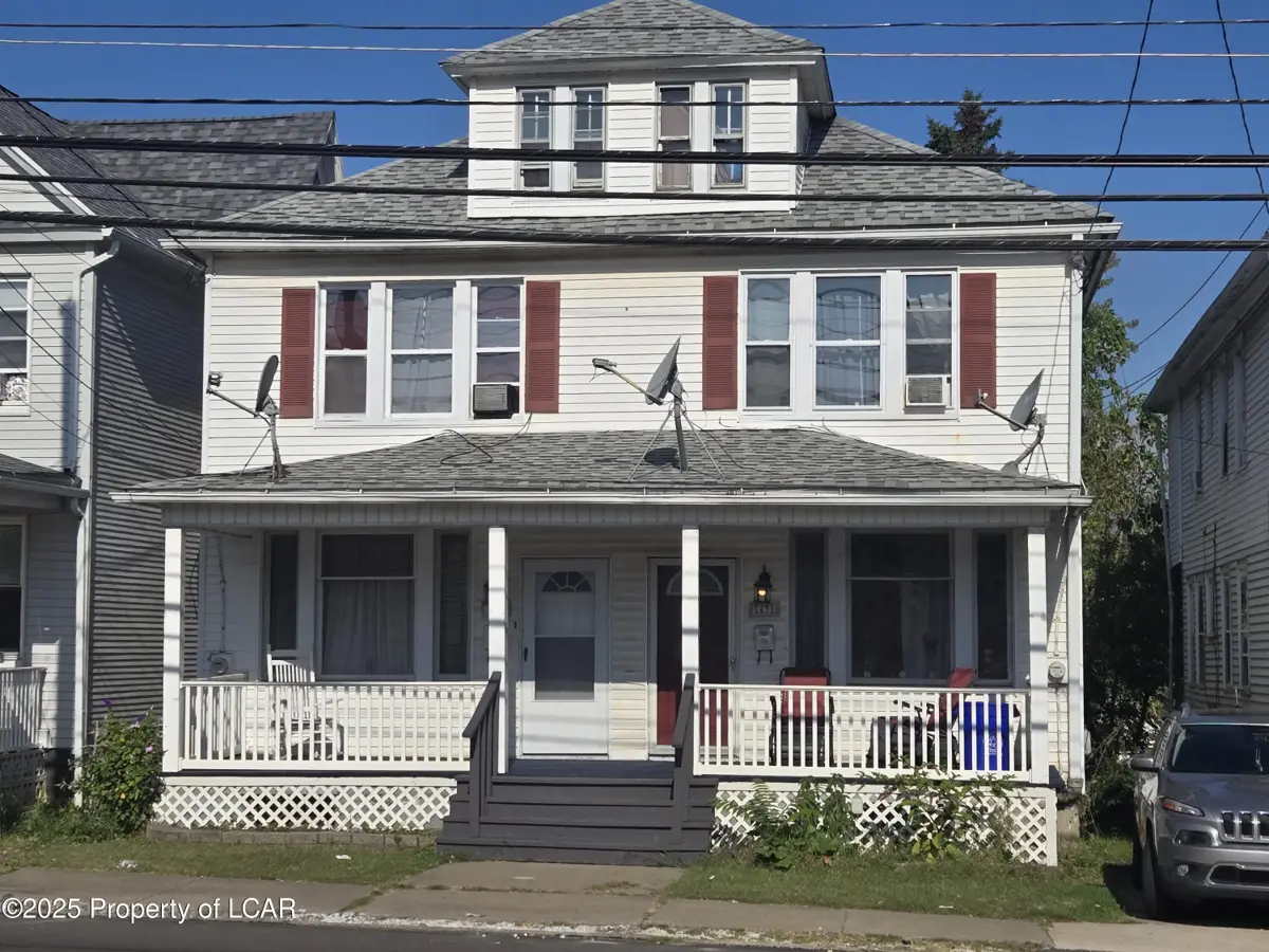 1431 SOUTH MAIN Street, Hanover Township in Hanover Township